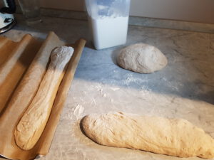 Dinkel-Baguettes formen