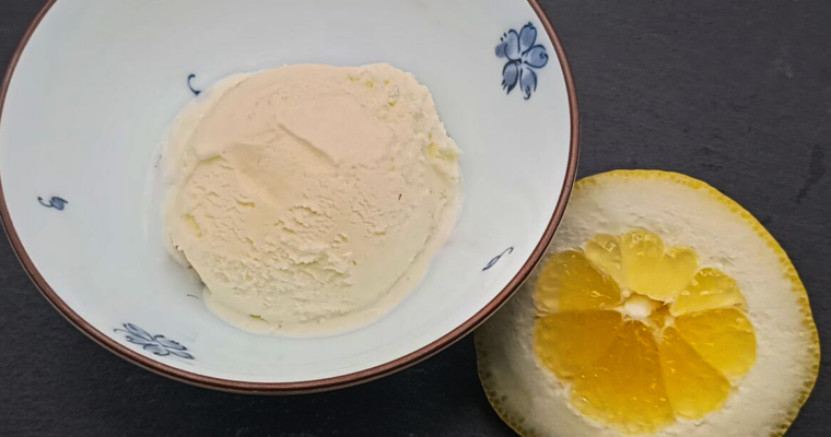 Cremiges Zitronen-Joghurt-Eis – ein nachhaltiger Eisgenuss